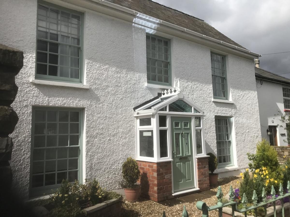 Deri-Down Guest House Abergavenny Esterno foto
